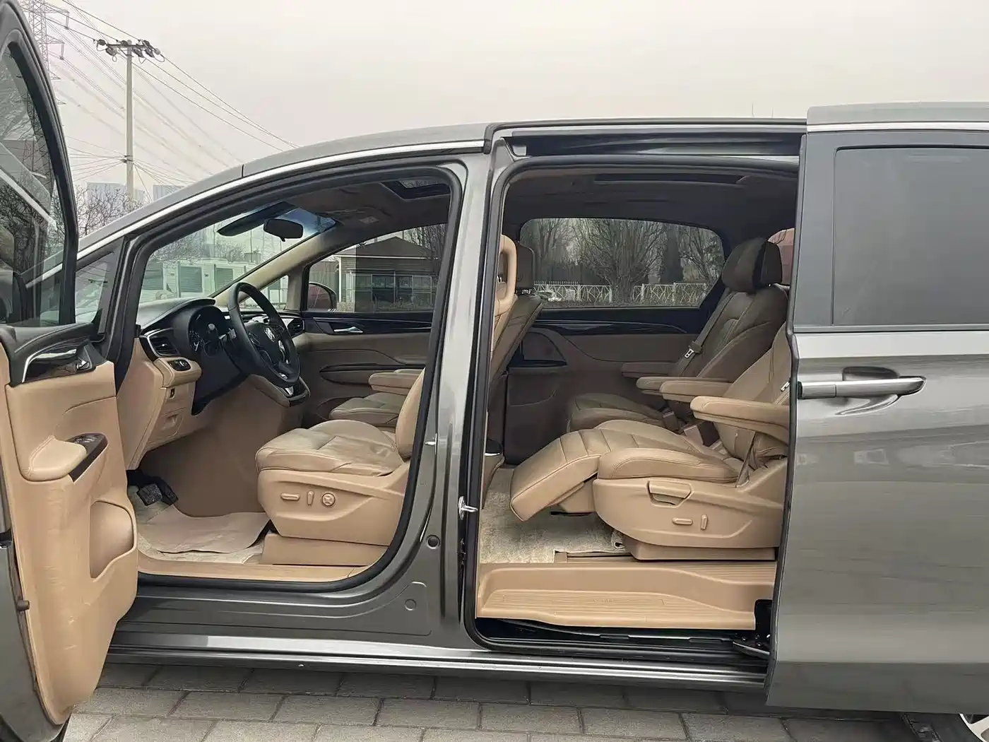 Buick GL8 2017 ES 28T Luxury China V фото 13