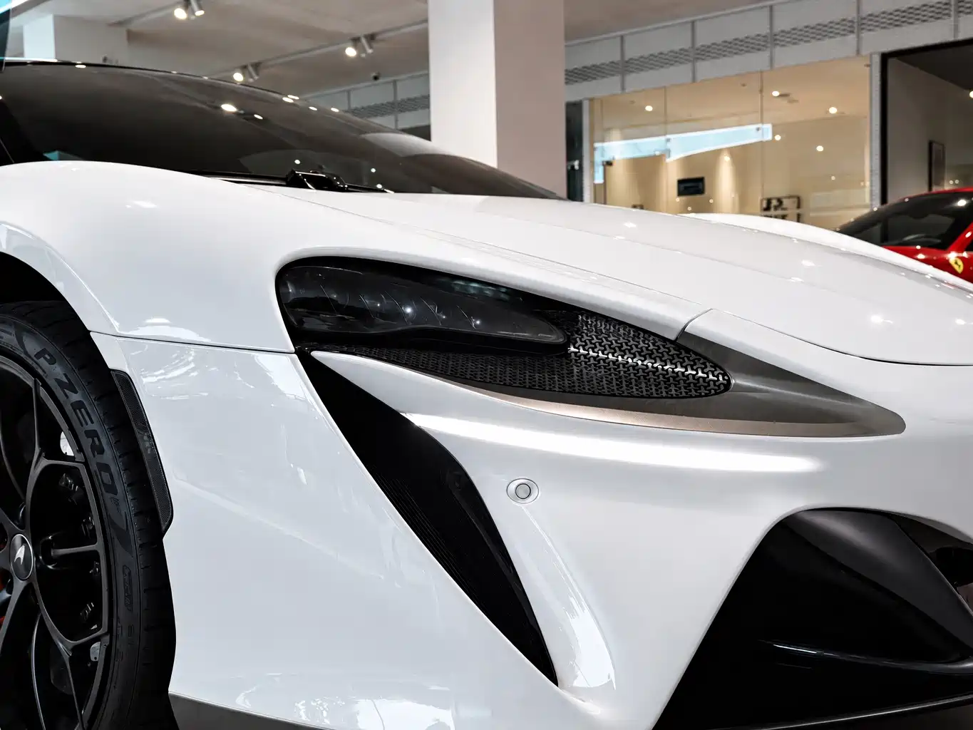 صورة 11 - McLaren Artura