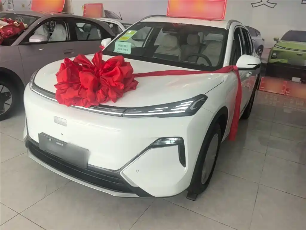 Geely Galaxy Starship 7 EM-i 2025 Model 120km Explorer+ Edition