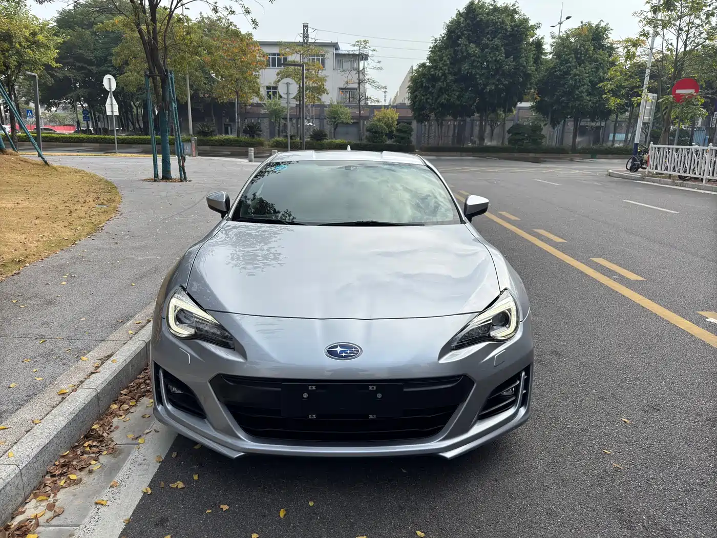 SUBARU BRZ