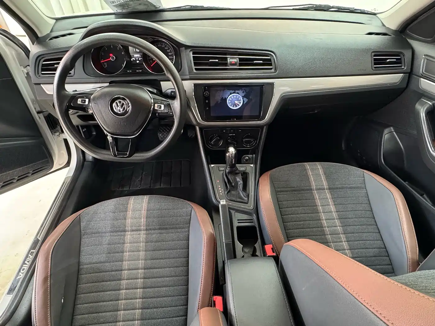 Volkswagen Lavida 2019 Lavida Start 1.5L Auto Comfort (China VI) фото 8