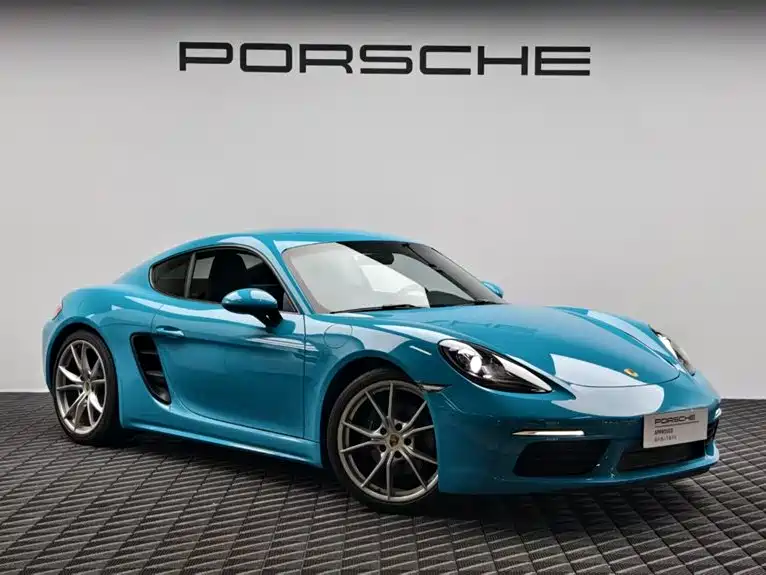 Porsche 718 2018 Cayman 2.0T фото 3