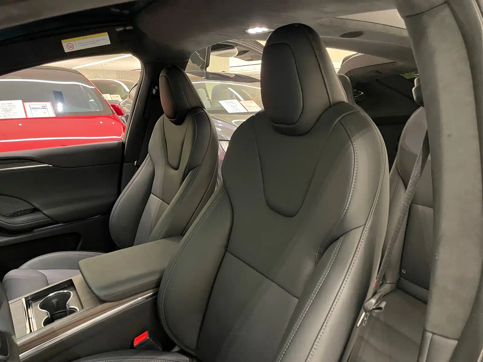 Фото 8 - Tesla Model X