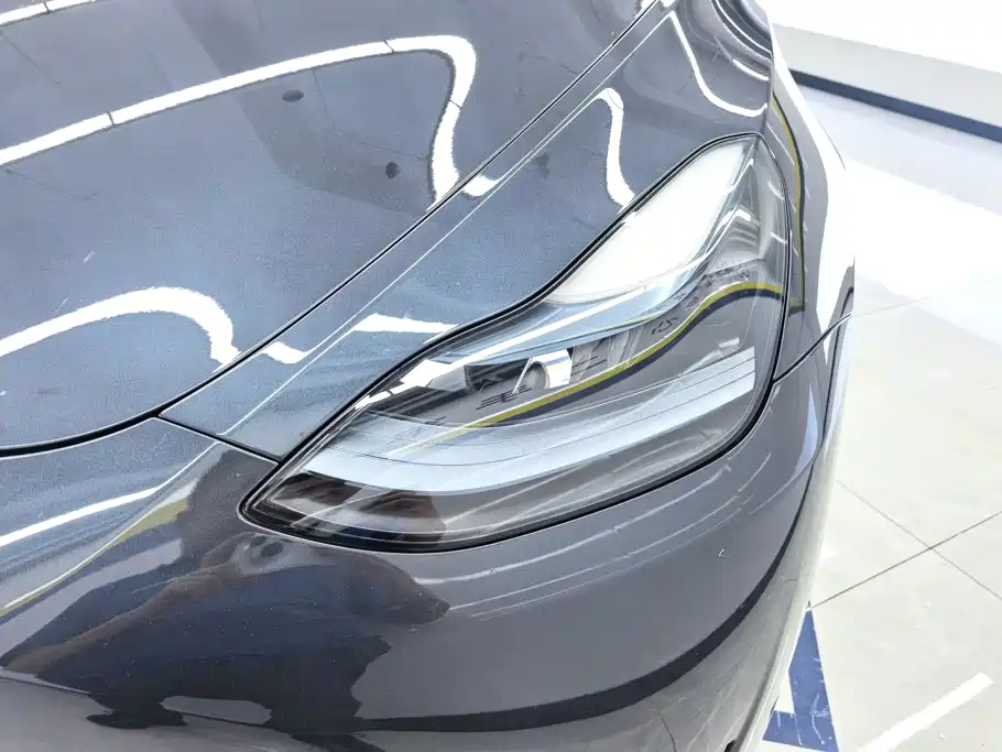 Фото 5 - Tesla Model Y