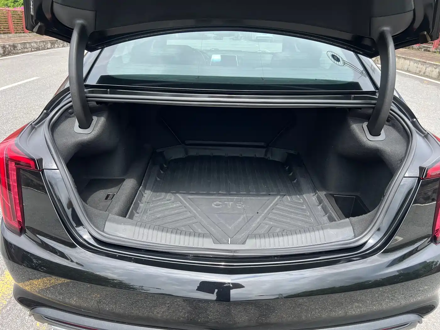 Фото 19 - Cadillac CT5