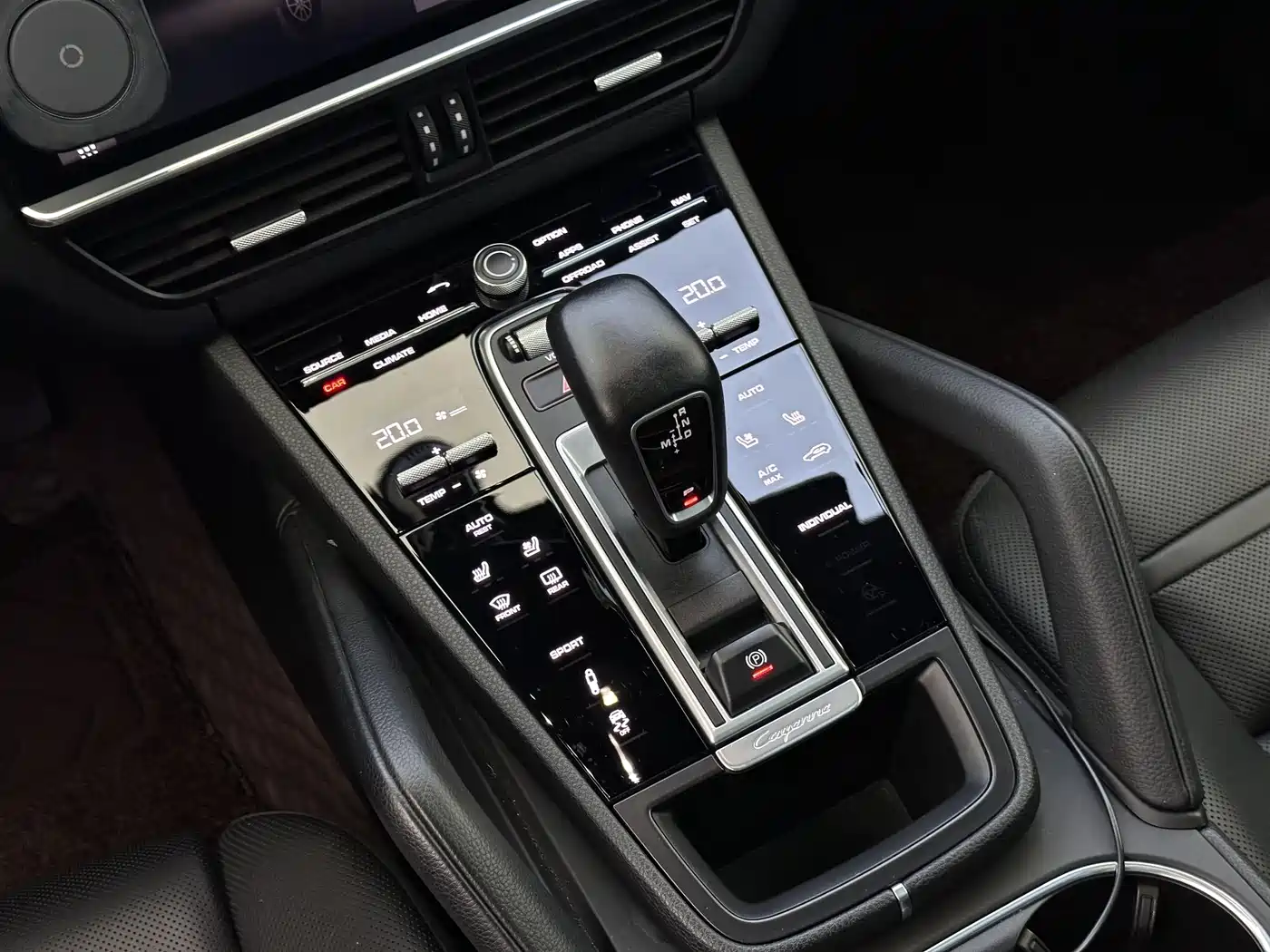 Porsche Cayenne 2019 Cayenne 3.0T фото 14