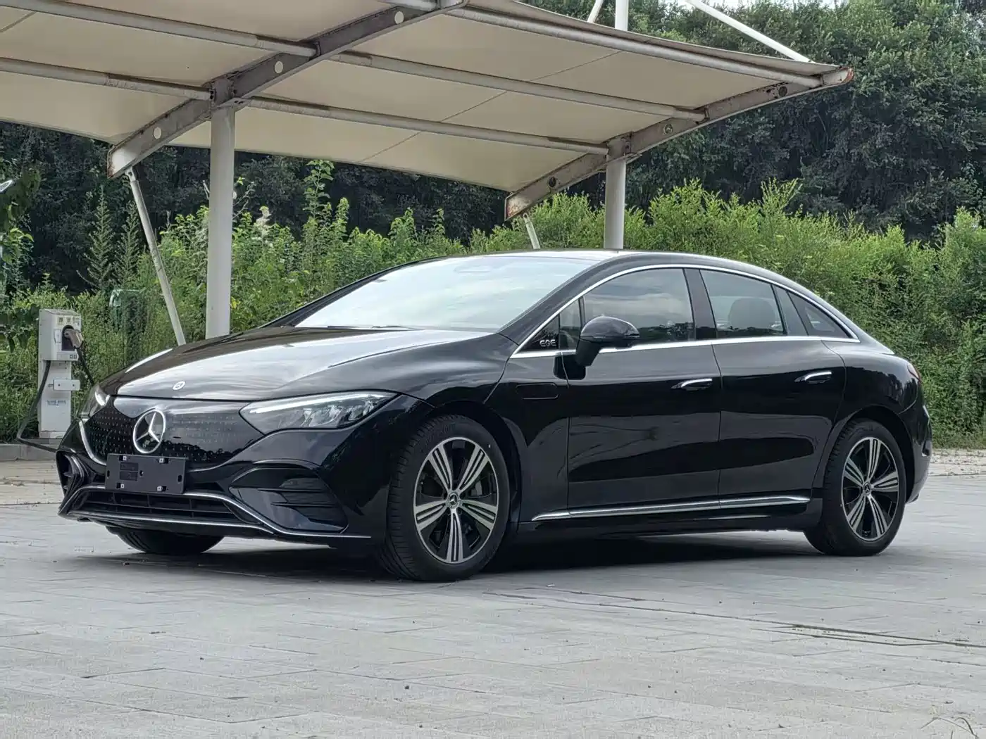 Mercedes-Benz EQE 2025