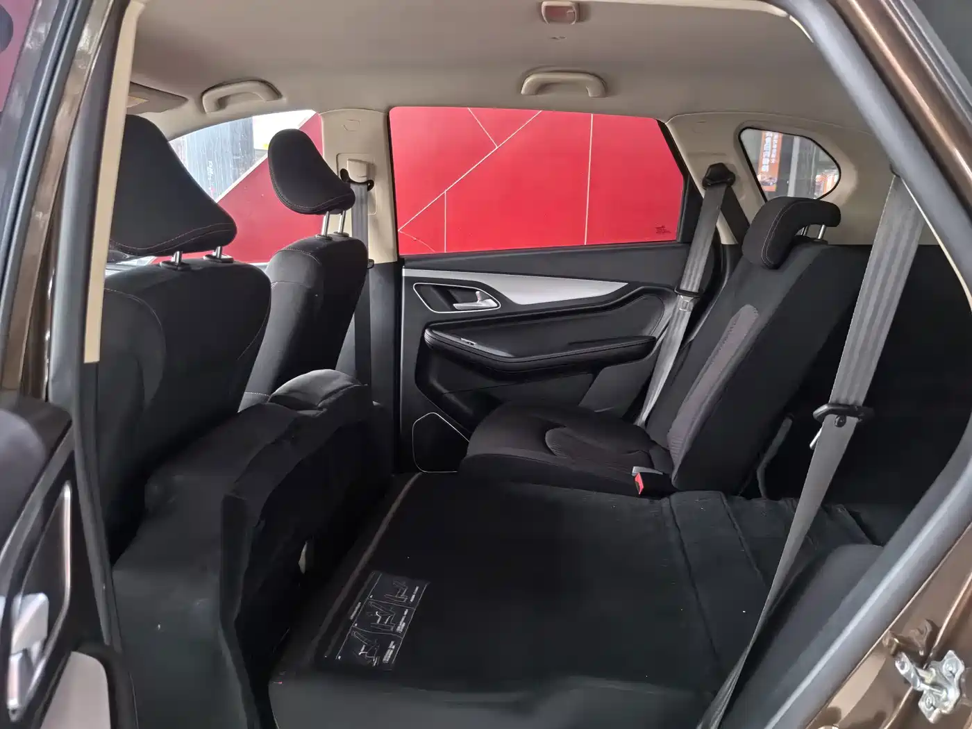 Baojun 560 2017 2016 1.5T Manual Comfort