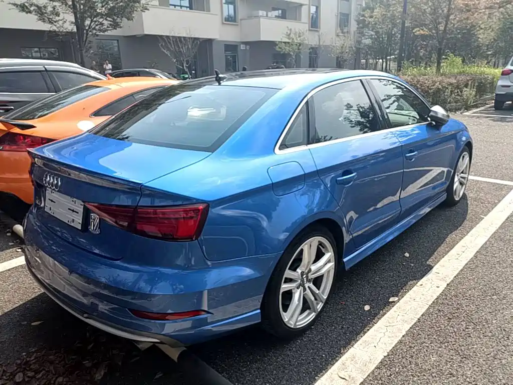 Audi S3 2018 2017 Facelift S3 2.0T Limousine