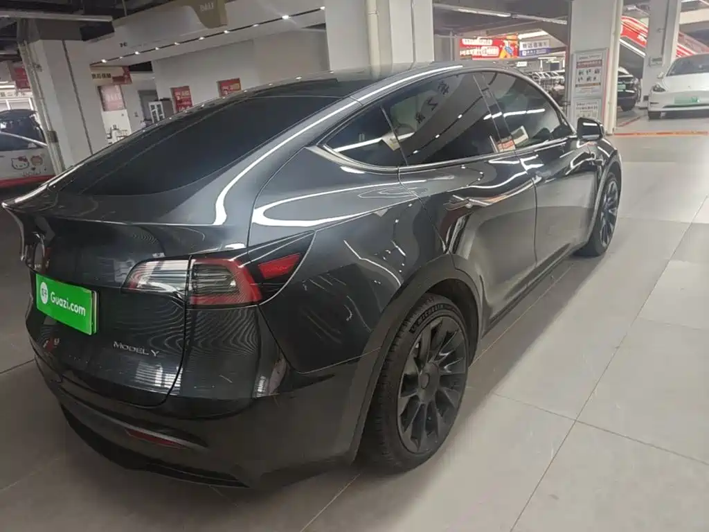 Фото 7 - Tesla Model Y