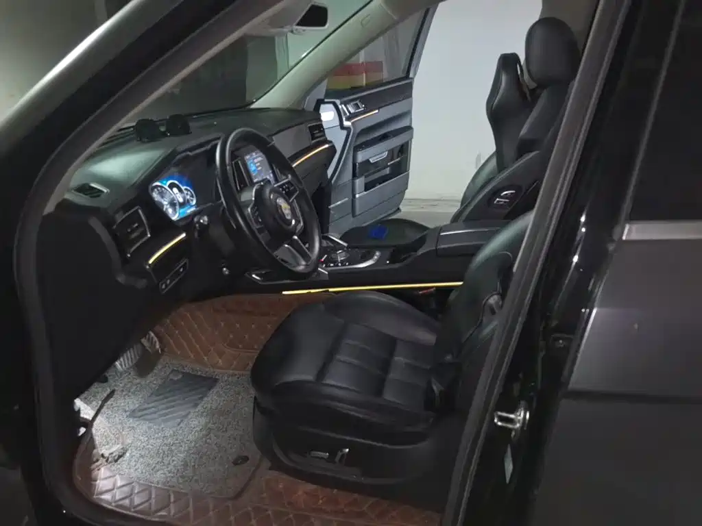 Zotye T800 2019 2018 2.0T Auto Premium Smart Connect 7-seater