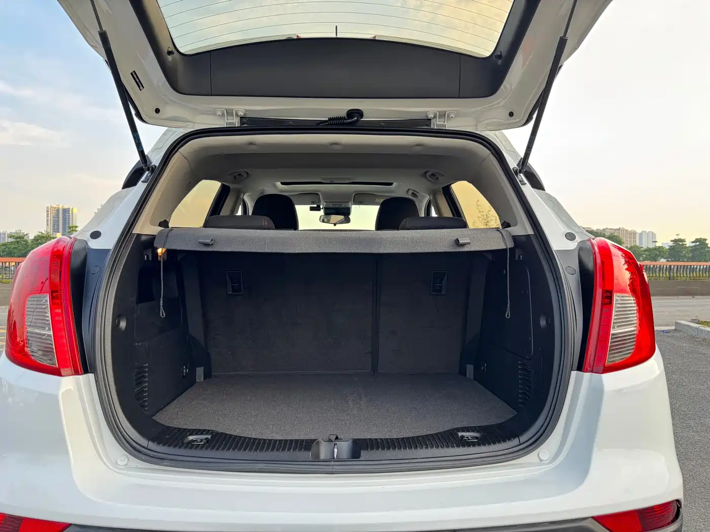 Photo 21 - Buick Encore