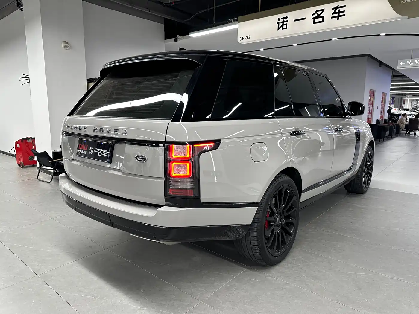 Land Rover Range Rover 2017 3.0 SC V6 Vogue фото 3