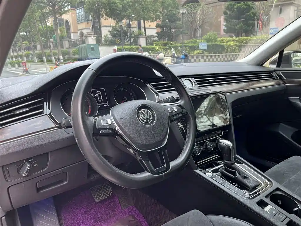 Volkswagen Magotan 2017 380TSI DSG Luxury фото 14