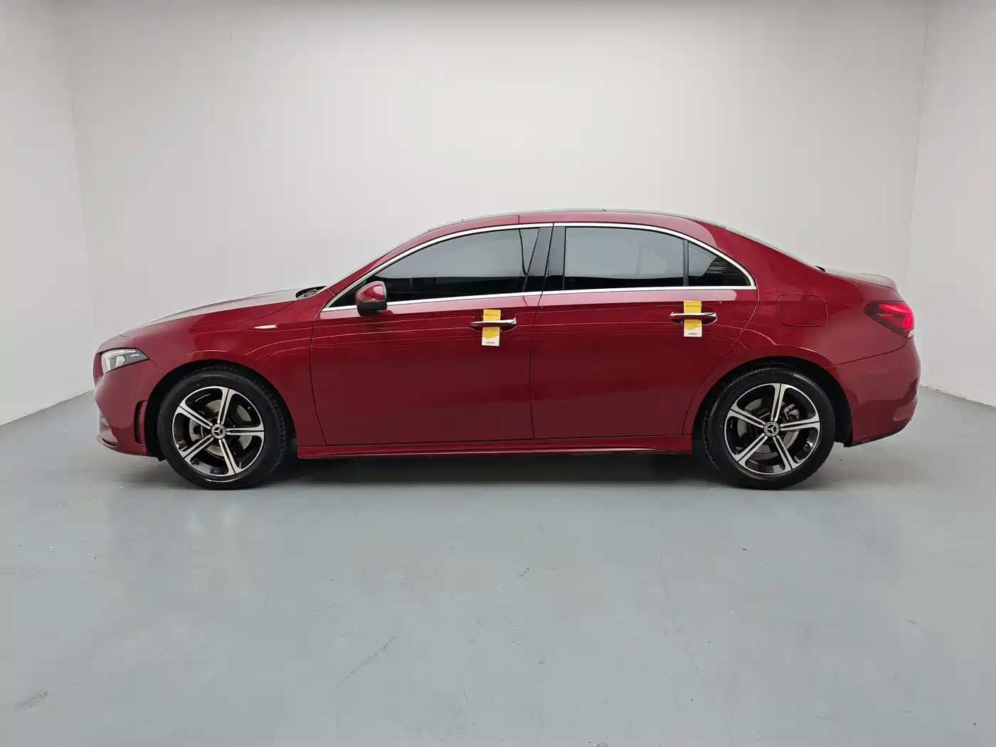 Mercedes-Benz A-Class 2022 Facelift III A 200 L Sport Sedan Fashion фото 3