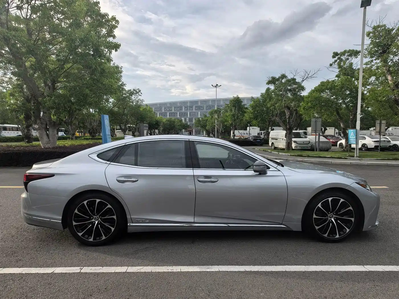 Lexus LS 2021 2021 500h Executive Edition