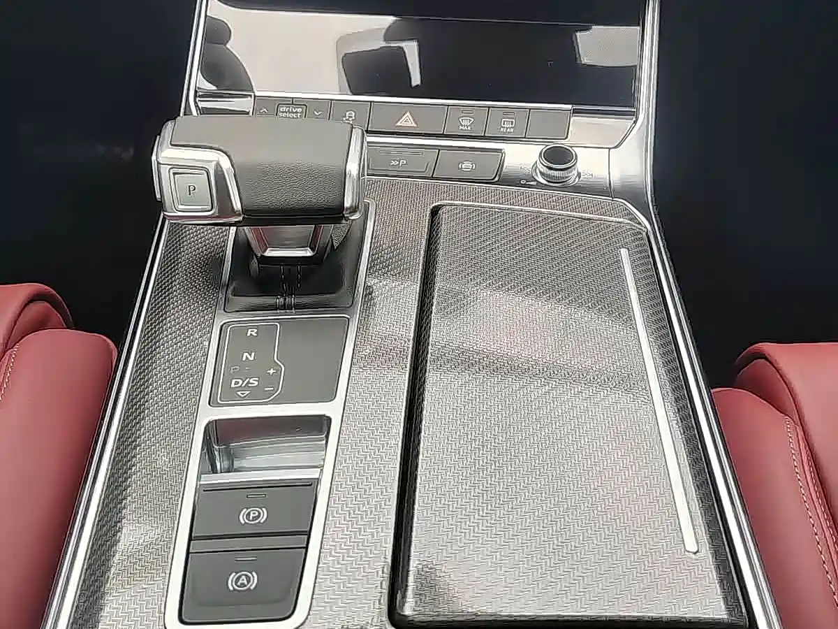 Audi A7L 2025 2025 Model Year 45 TFSI quattro Black Knight Edition