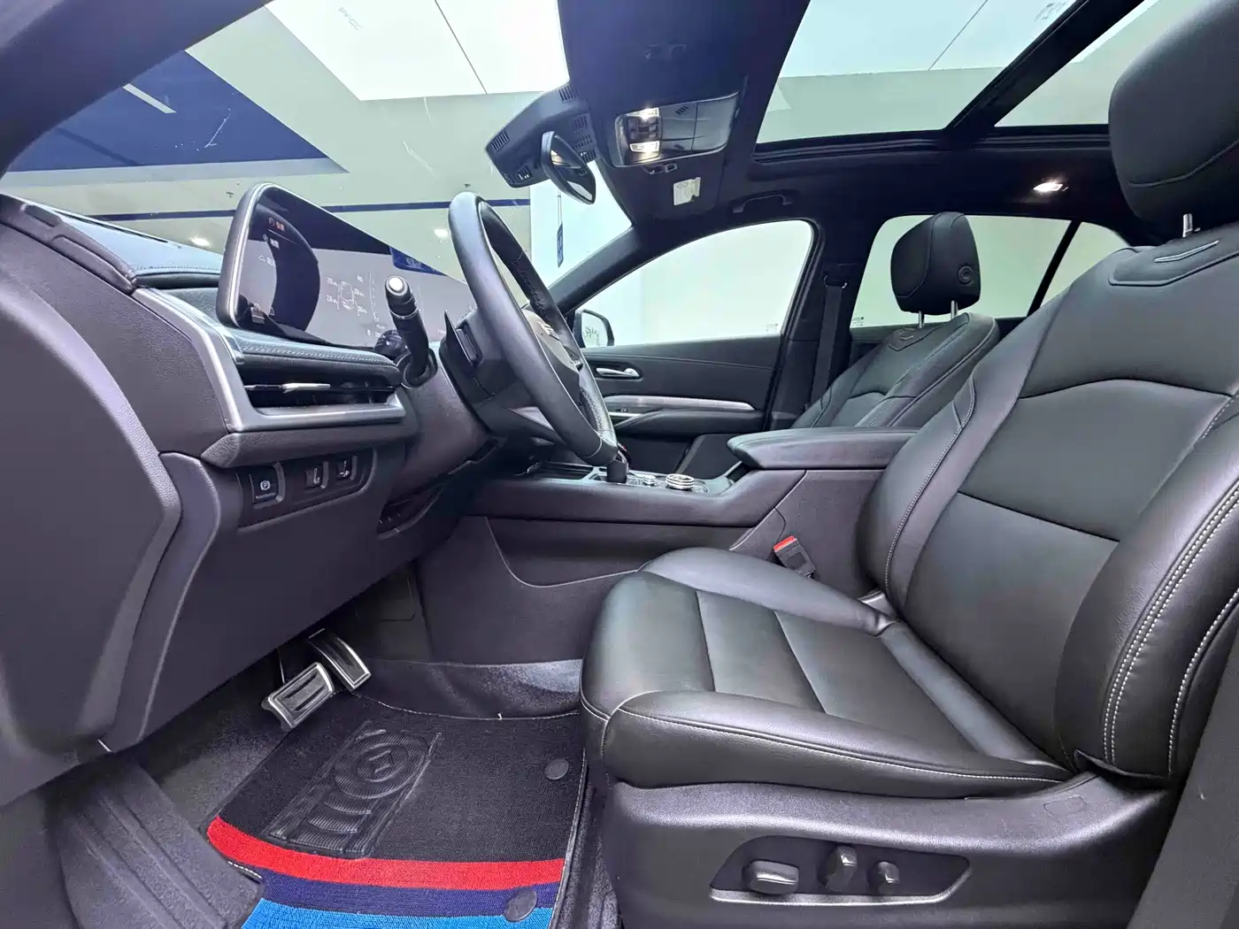 Cadillac XT4 2024 2024 Facelift 28T 2WD Luxury