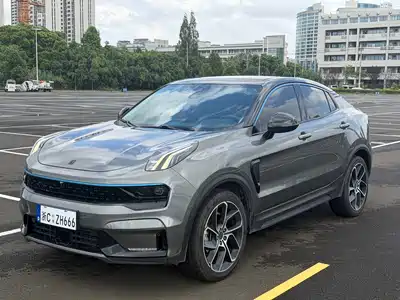 Lynk & Co 05