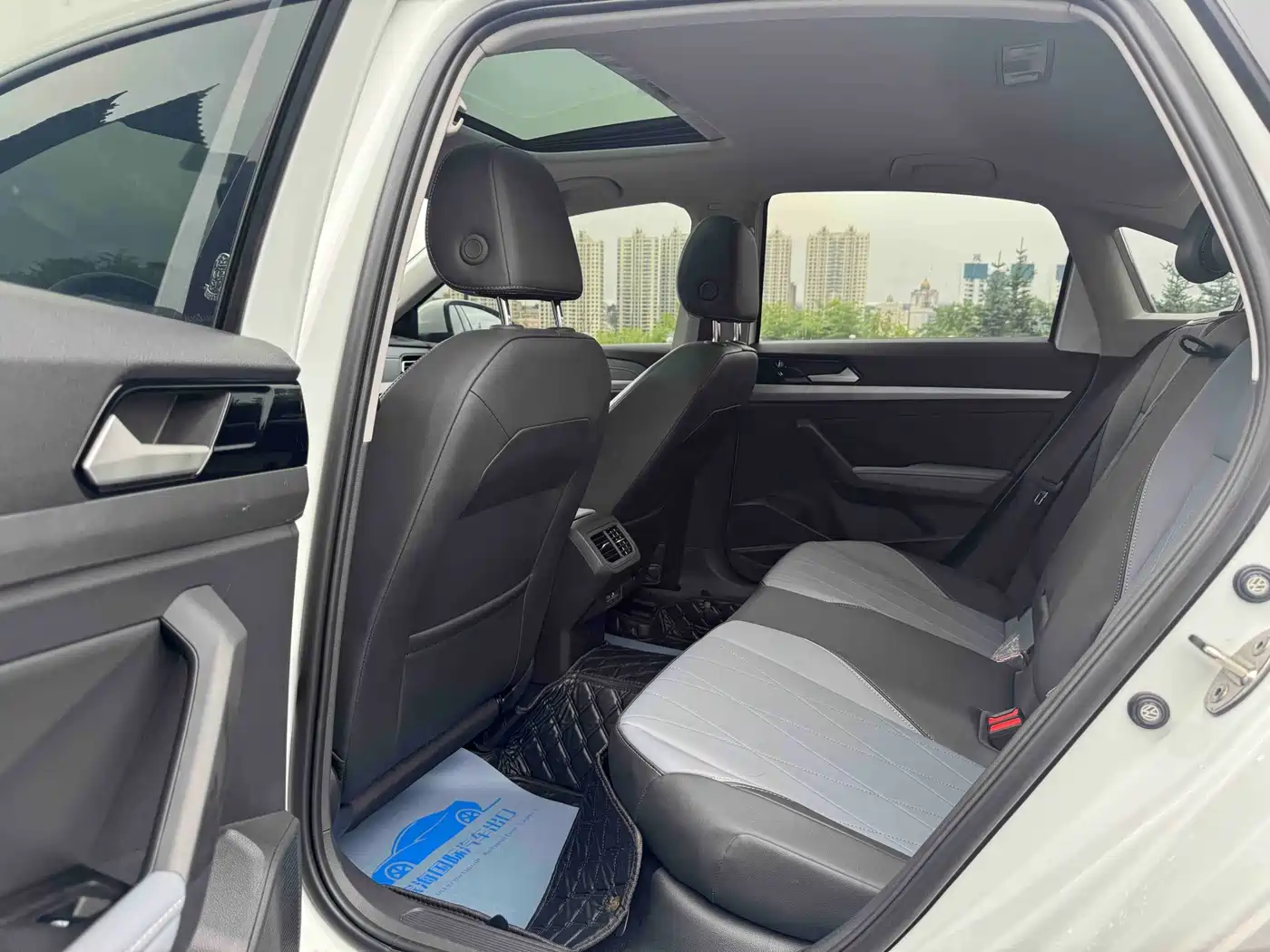 Volkswagen Lavida, миниатюра 8