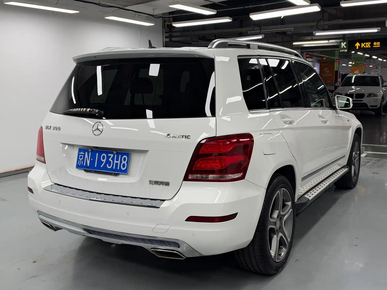 Photo 4 - Mercedes-Benz GLK-Class