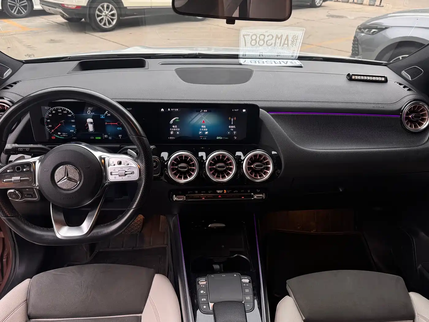 Mercedes-Benz EQA 2022 2022 EQA 300 4MATIC Launch Special Edition