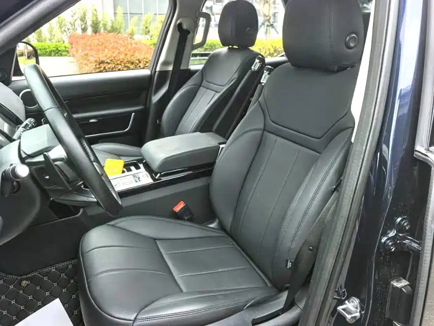 Фото 2 - Land Rover Discovery