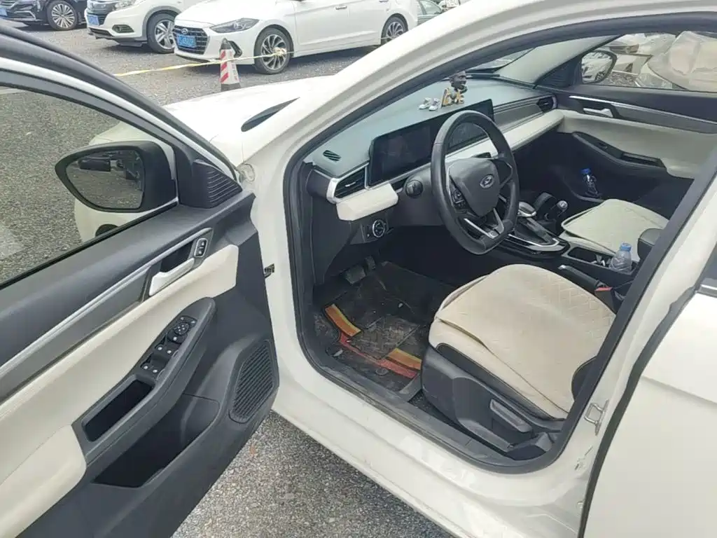 Ford Escort 2022 2021 1.5L Automatic Diamond Edition