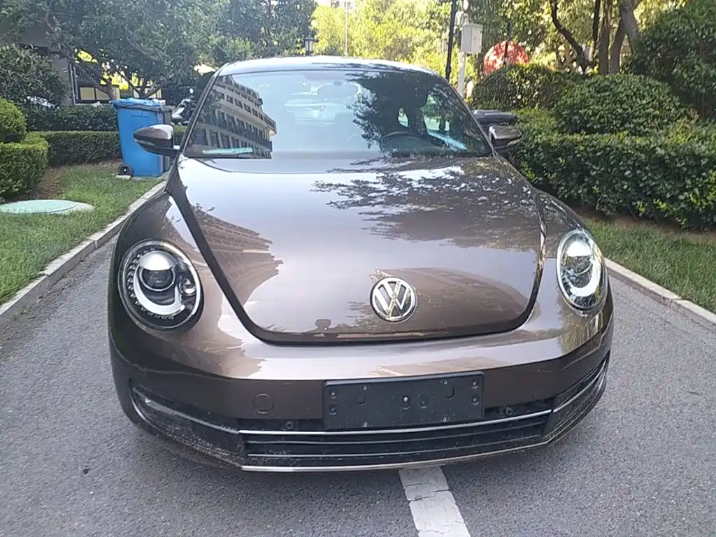 Photo 3 - Volkswagen Beetle