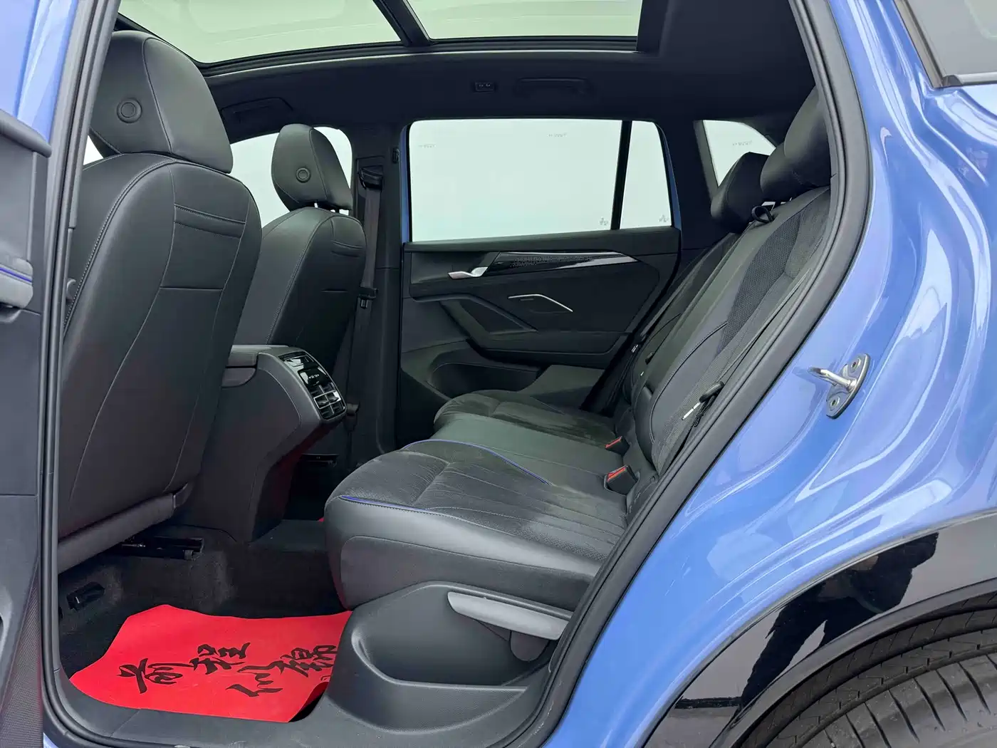 Volkswagen Tiguan L 2024 PRO 380TSI 4WD R-Line Premium Edition фото 23