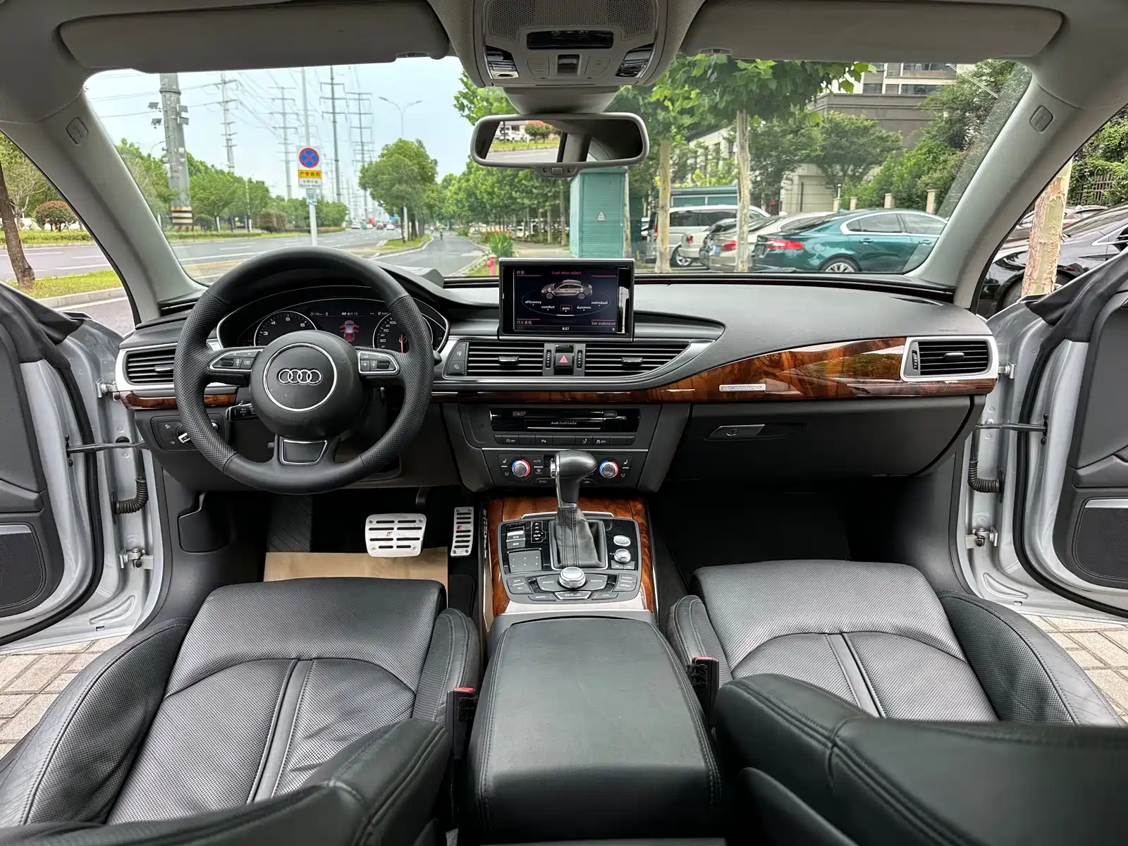 Фото 15 - Audi A7