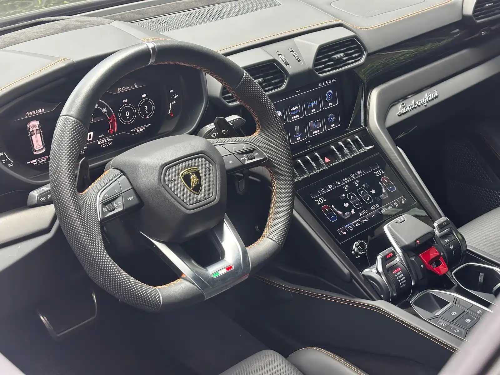 Фото 7 - Lamborghini Urus