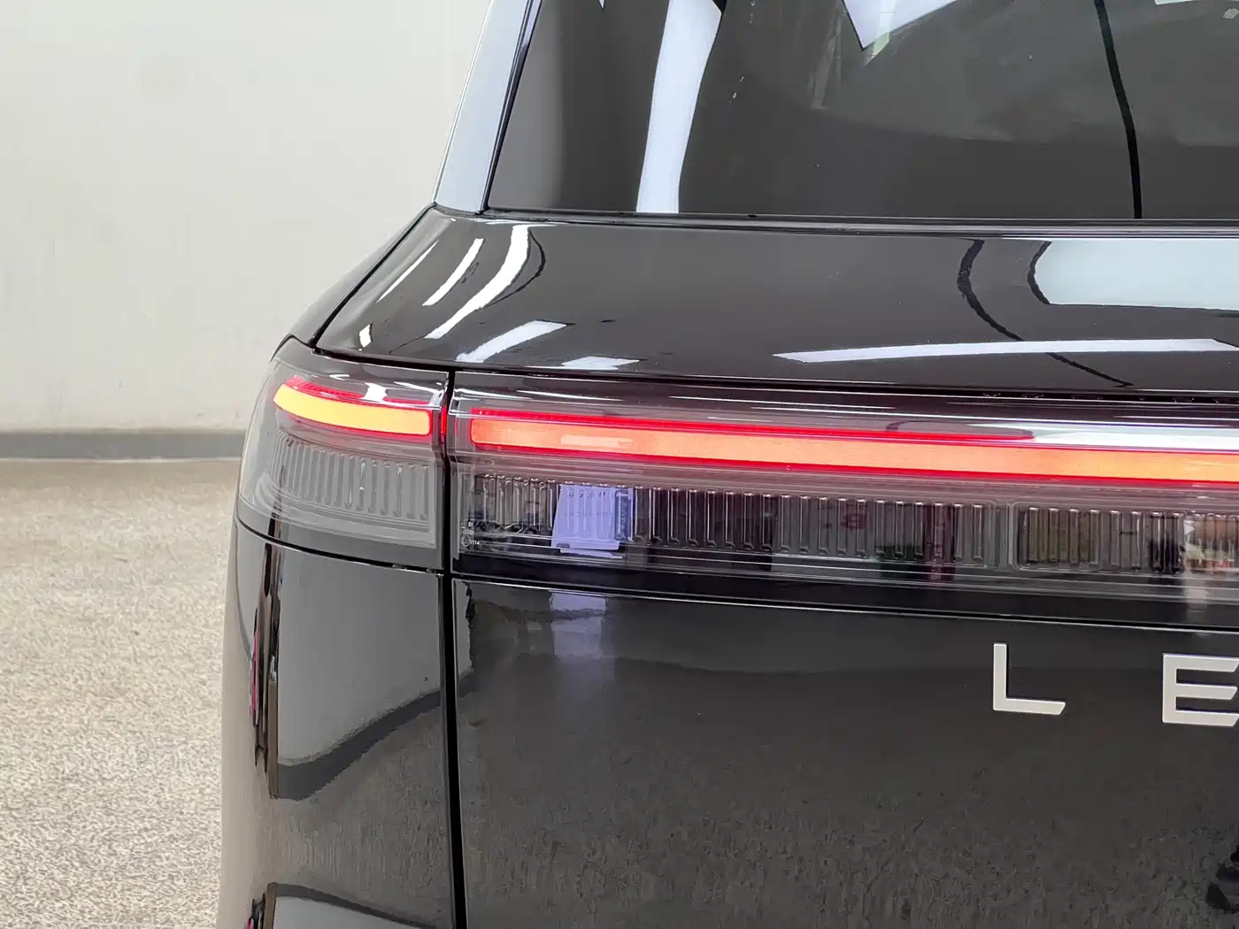 Leapmotor D Series 2026 2026 Model Extended Range 80.3kWh 7-Seater