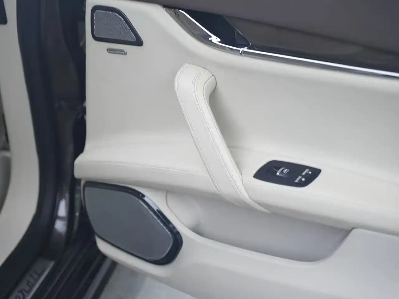 Maserati Quattroporte 2013 2013 3.8T Standard