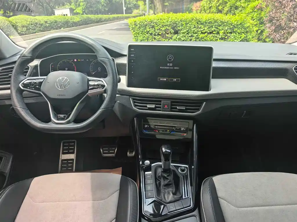 Volkswagen Tayron X 2023 2023 330TSI 2WD Premium High-Performance Edition