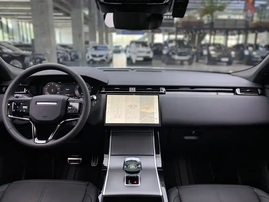 Land Rover Range Rover Velar 2024 2024 Dynamic SE