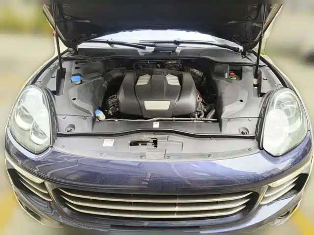 Porsche Cayenne 2016 Cayenne 3.0T — фото 3