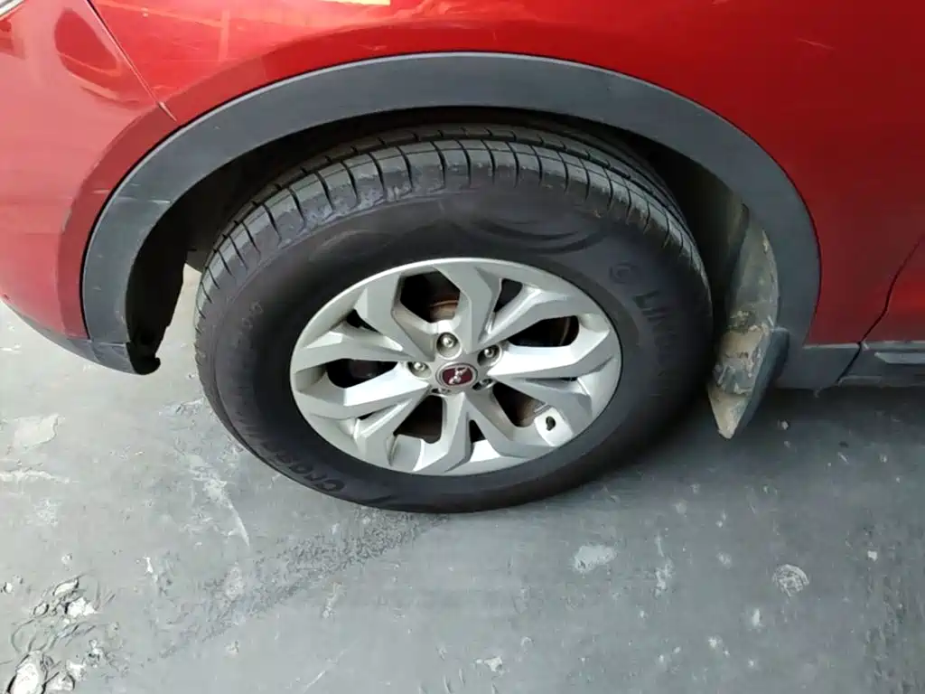 Hanteng Auto Hanteng X7 2017 2016 1.5T Manual Luxury Edition