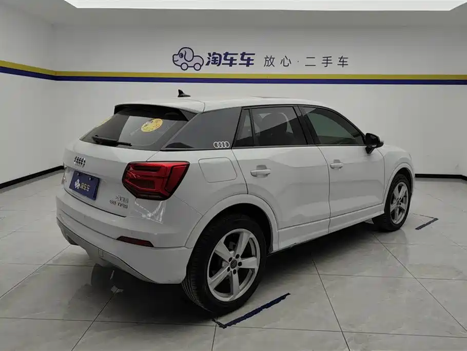 Audi Q2L 2018 35 TFSI Fashion Elegance China VI фото 3