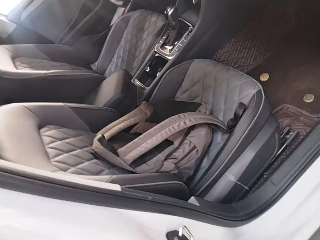 Volkswagen Sagitar 2025 2025 Model Second Facelift 300TSI DSG Transcend Edition