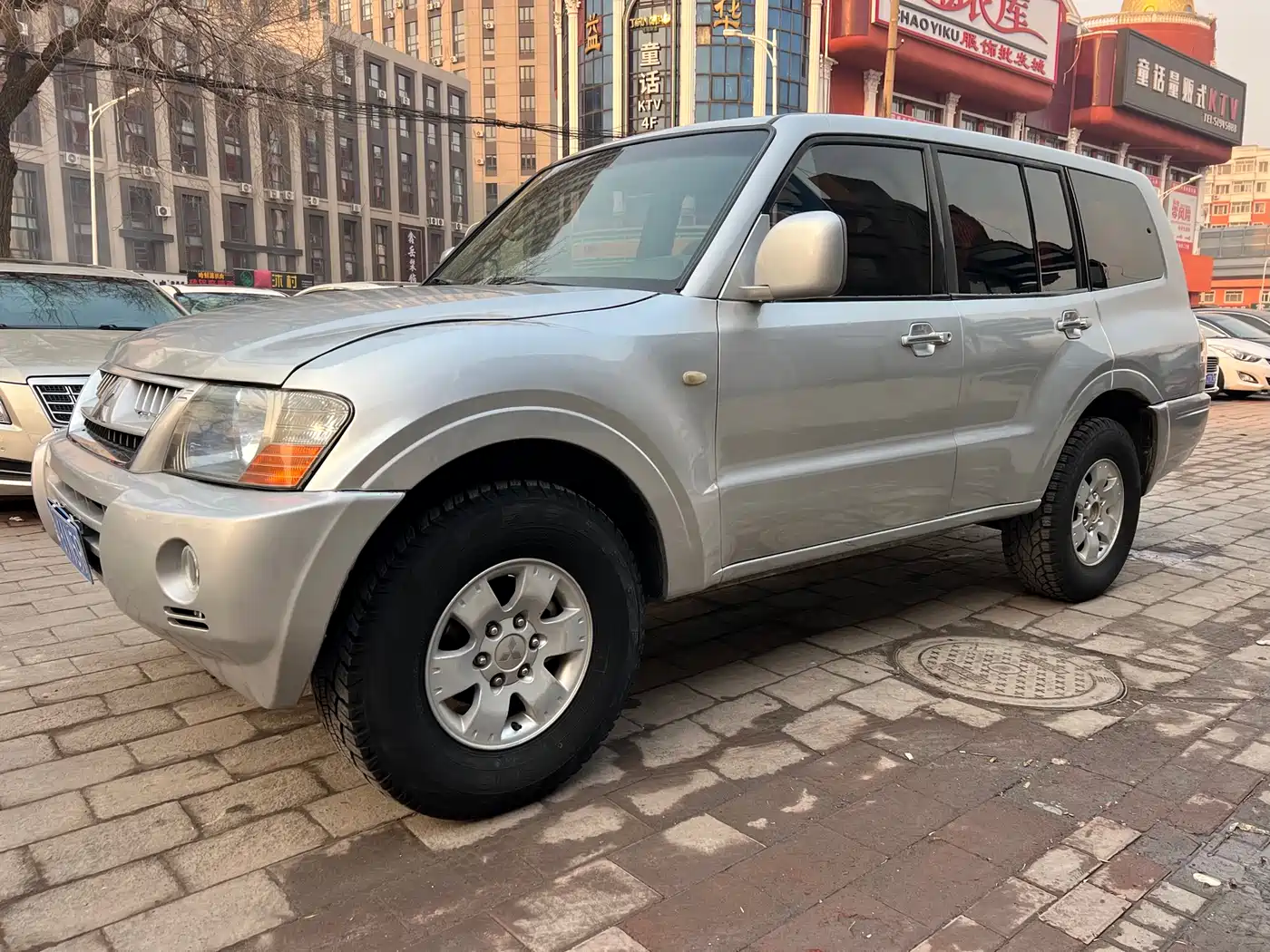 Mitsubishi Pajero 2008 V73 3.0L MT GL