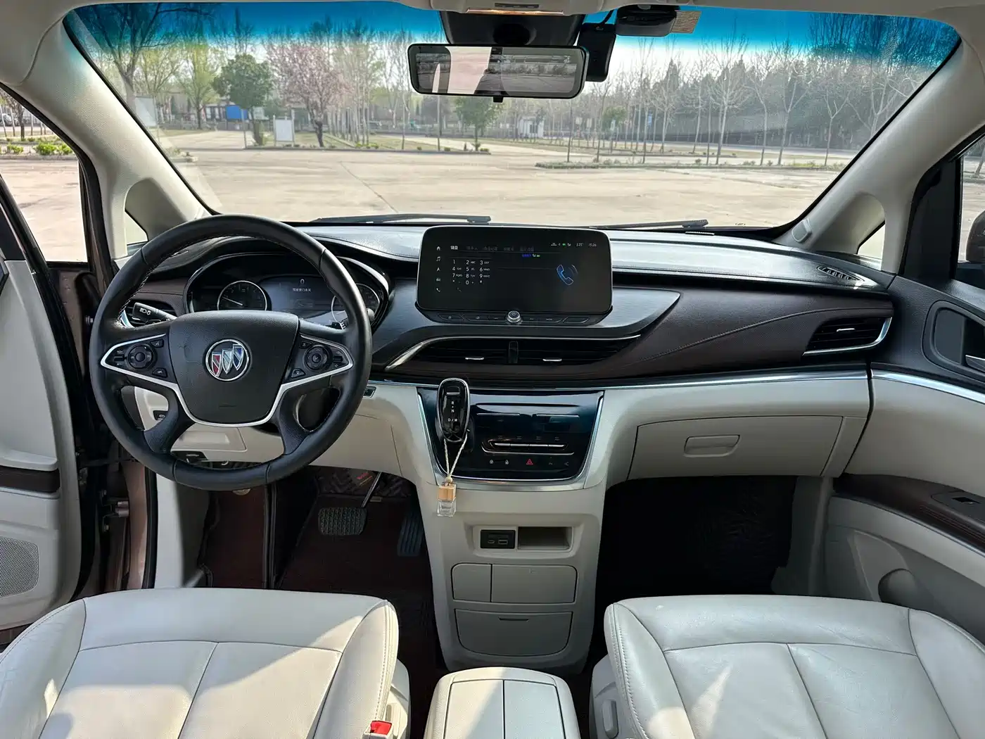 Buick GL8 2020 Land Business Class 652T Premium фото 9