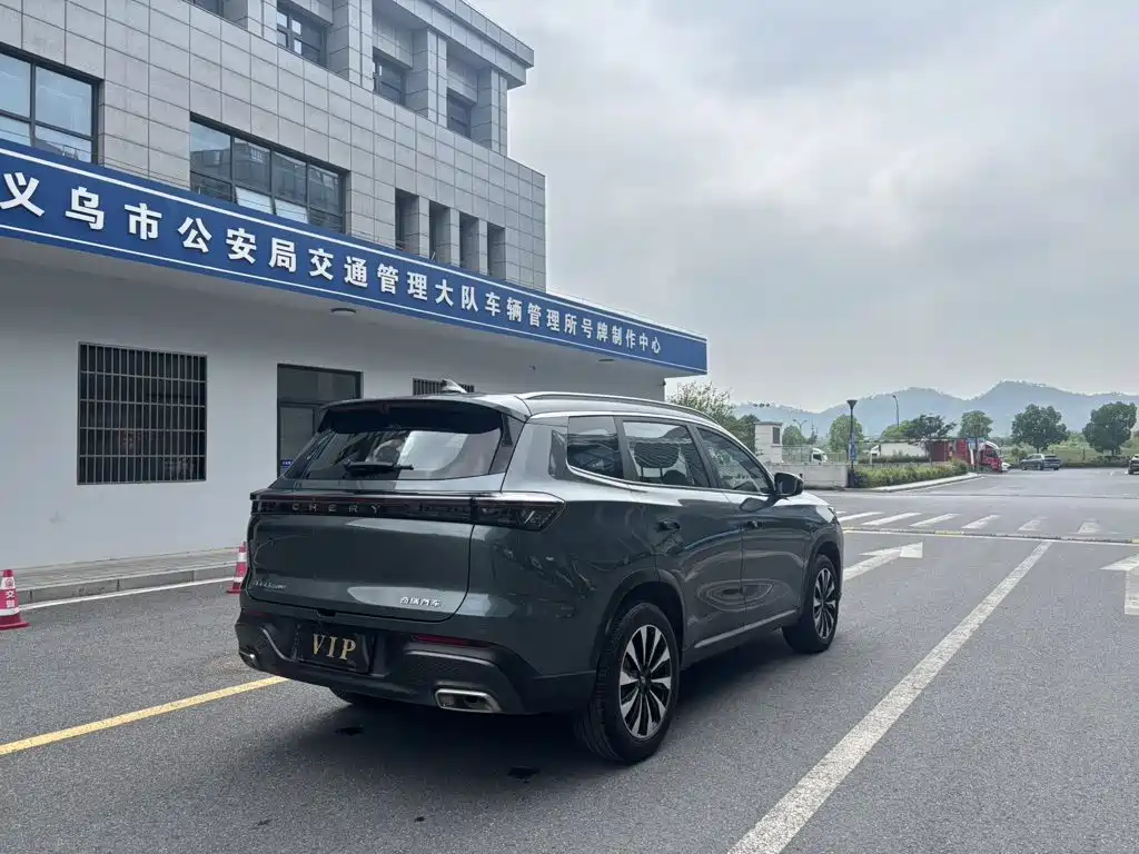 Chery Tiggo 8 PLUS 2024 2025 290TGDI DCT Premium 5-seater