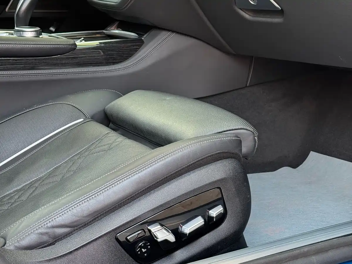 BMW 7 Series 2019 Facelift 730Li M Sport Package фото 29