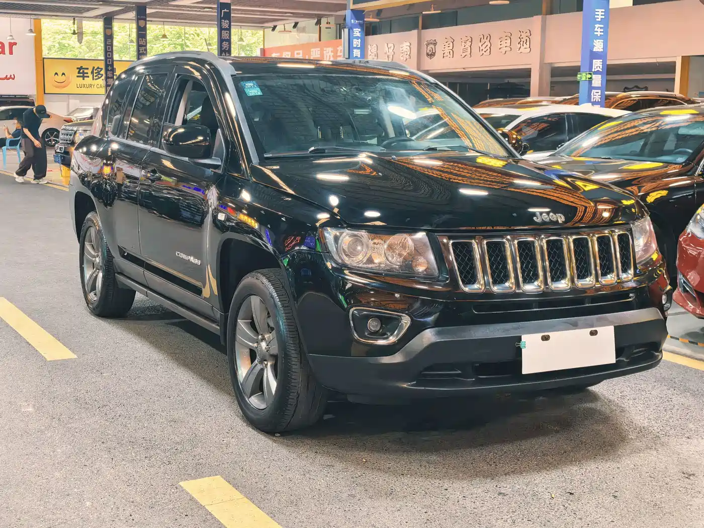 Jeep Compass (Import) 2014 2014 Facelift 2.4L 4WD Comfort Edition