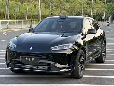 AITO M5