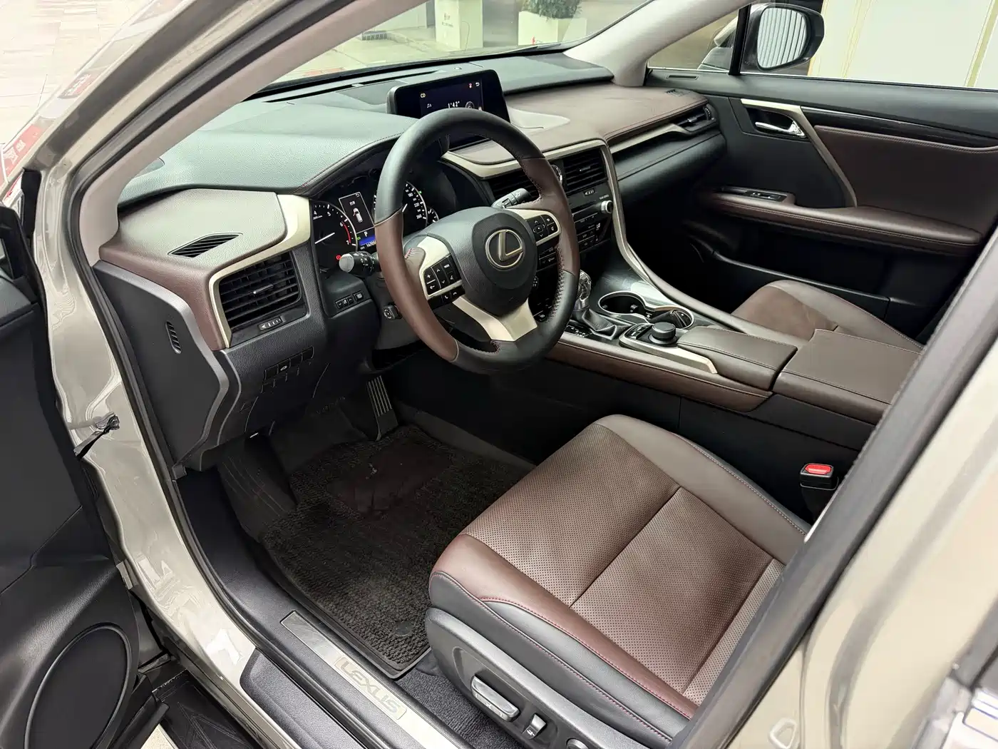 Lexus RX 2016 2016 300 2WD Comfort Edition China V