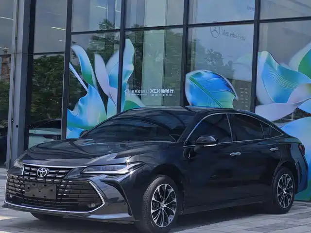 Toyota Avalon 2023 2.0L Luxury Edition — фото 1