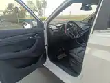 Photo 16 - Baojun 360