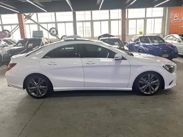 Mercedes-Benz CLA (Import) 2018 CLA 200 Dynamic Edition — фото 4